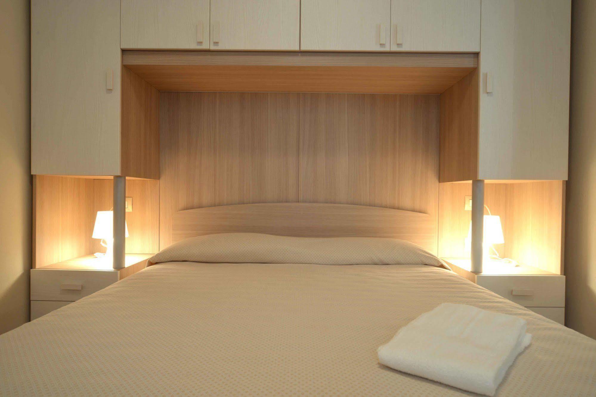 Zephiro Rta Aparthotel Montecatini-Terme Esterno foto